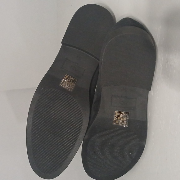 NWOT ,UO Crown Smoking Slipper Black Crown Embroidered Men's Loafers Sz11 - Picture 5 of 7